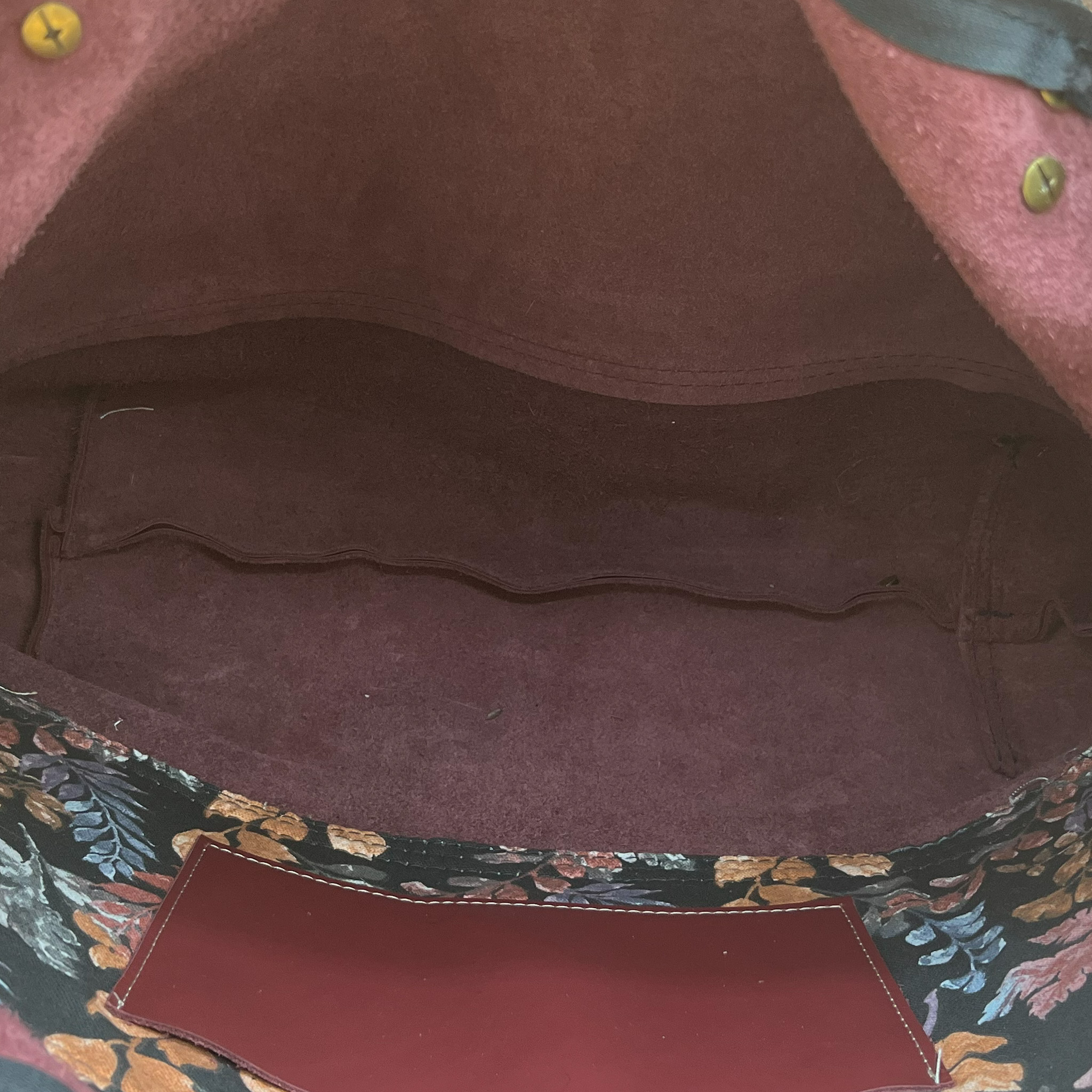 Legacy Leather Bag | Canvas | Autumn Leaves Panel | Large - Image 7