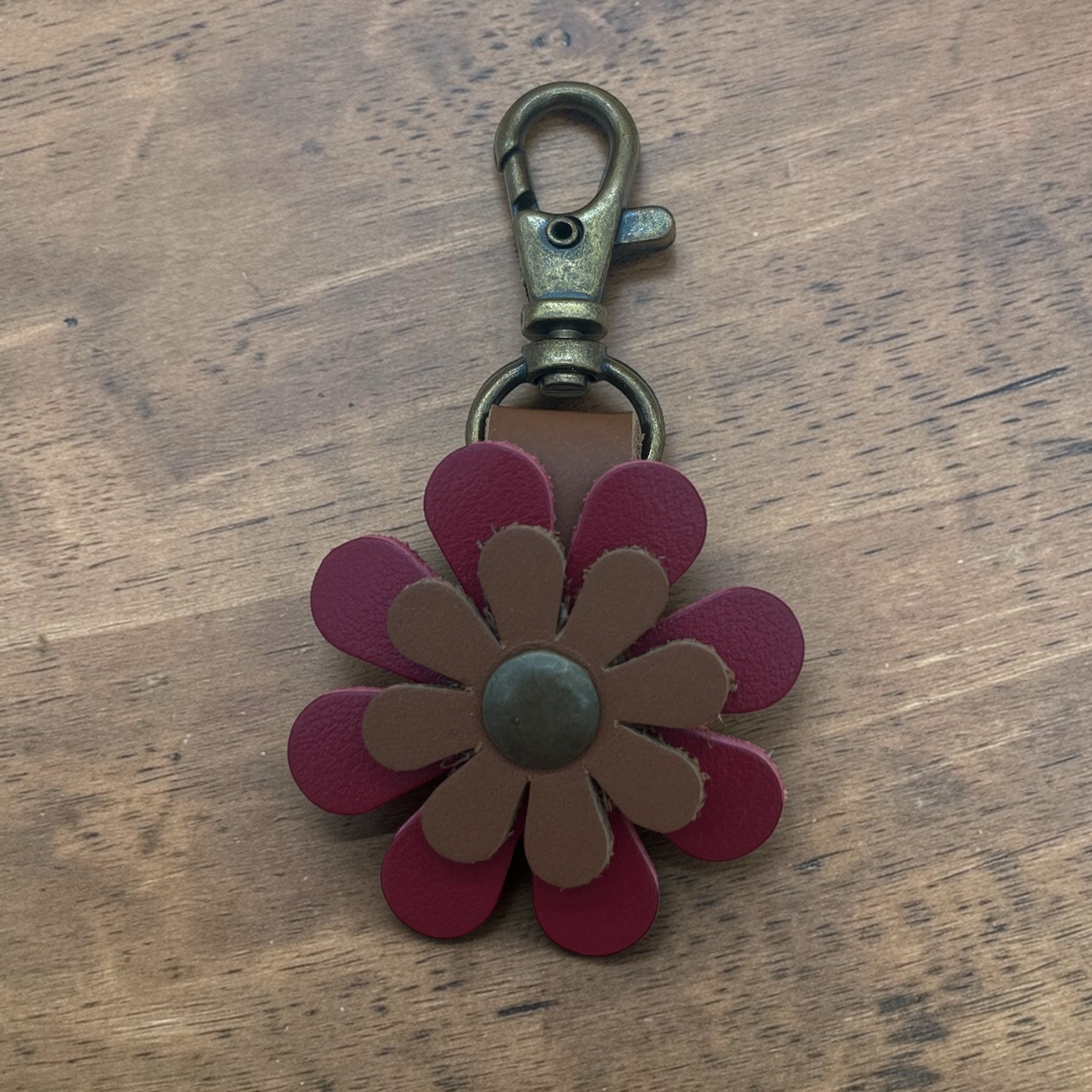 Zipper Pull | Maroon Brown Flower | Antique Brass